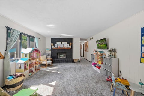 Tiny photo for 6857 Greentree Lane, Maumee, OH 43537 (MLS # 10014210)