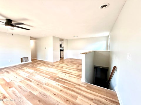 Tiny photo for 160 Quail Road #18, Perrysburg, OH 43551 (MLS # 10012413)
