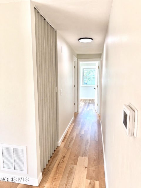 Tiny photo for 160 Quail Road #18, Perrysburg, OH 43551 (MLS # 10012413)