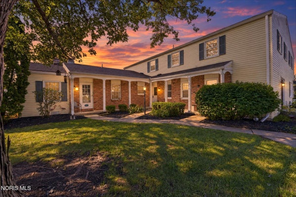 160 QUAIL RD APT 18, PERRYSBURG, OH 43551 - Image a83dbb588d16b2e80972271f403b7d28/2002248598