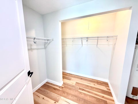 Tiny photo for 160 Quail Road #18, Perrysburg, OH 43551 (MLS # 10012413)