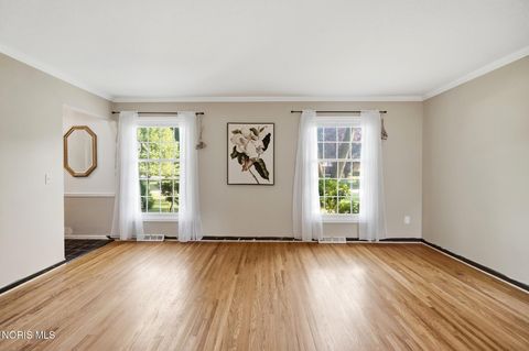 Tiny photo for 5743 E Candlestick Court, Toledo, OH 43615 (MLS # 10009840)