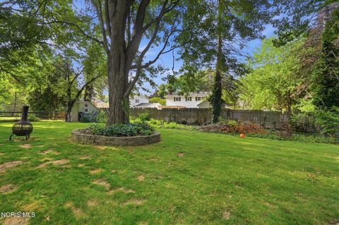Tiny photo for 5743 E Candlestick Court, Toledo, OH 43615 (MLS # 10009840)