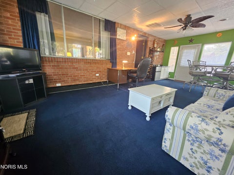 Tiny photo for 5029 Pawnee Road, Toledo, OH 43613 (MLS # 10011660)