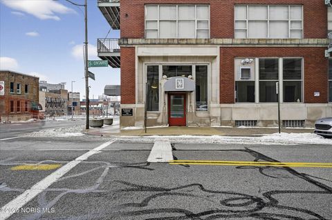 Tiny photo for 745 Washington Street #Apt 305, Toledo, OH 43604 (MLS # 10003941)