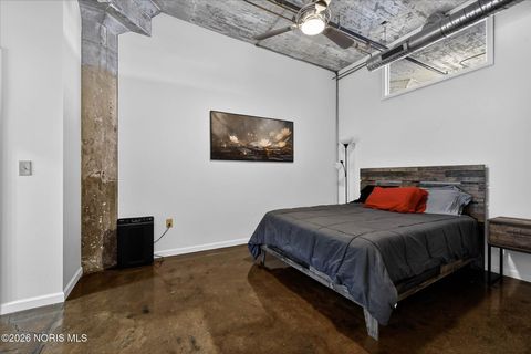 Tiny photo for 745 Washington Street #Apt 305, Toledo, OH 43604 (MLS # 10003941)