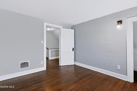 Tiny photo for 1045 Nebraska Avenue, Toledo, OH 43607 (MLS # 10012942)