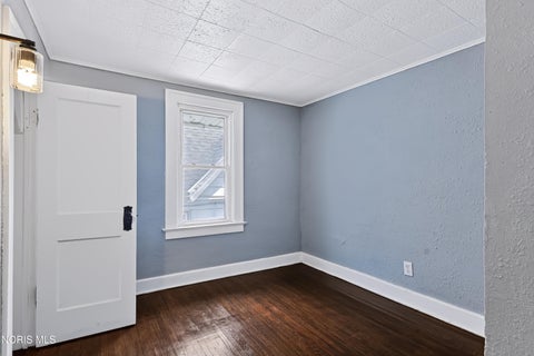 Tiny photo for 1045 Nebraska Avenue, Toledo, OH 43607 (MLS # 10012942)
