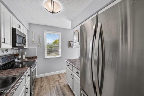 Tiny photo for 551 Indian Ridge Trail, Rossford, OH 43460 (MLS # 10009398)
