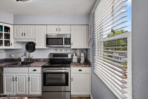 Tiny photo for 551 Indian Ridge Trail, Rossford, OH 43460 (MLS # 10009398)