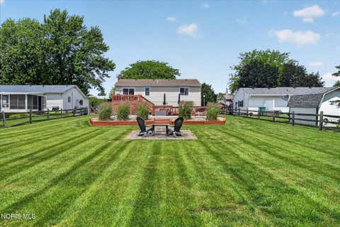 Tiny photo for 551 Indian Ridge Trail, Rossford, OH 43460 (MLS # 10009398)