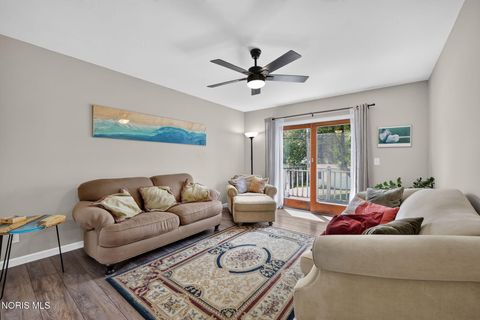Tiny photo for 4439 Vogel Drive, Toledo, OH 43623 (MLS # 10010039)
