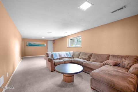 Tiny photo for 4439 Vogel Drive, Toledo, OH 43623 (MLS # 10010039)