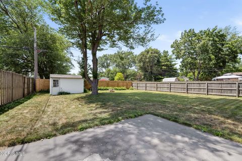 Tiny photo for 4439 Vogel Drive, Toledo, OH 43623 (MLS # 10010039)
