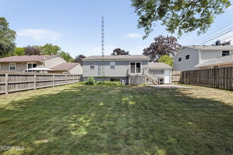 Tiny photo for 4439 Vogel Drive, Toledo, OH 43623 (MLS # 10010039)