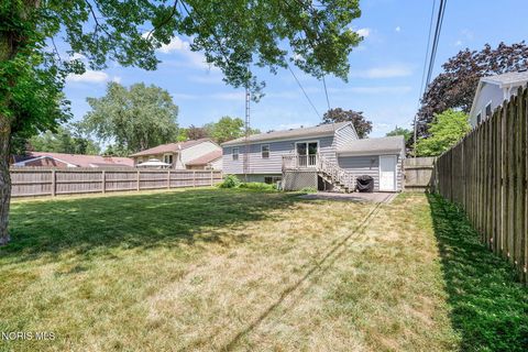 Tiny photo for 4439 Vogel Drive, Toledo, OH 43623 (MLS # 10010039)