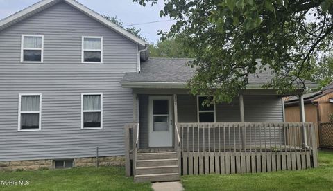Photo of 304 W Lynn Street, Stryker, OH 43557 (MLS # 10008170)