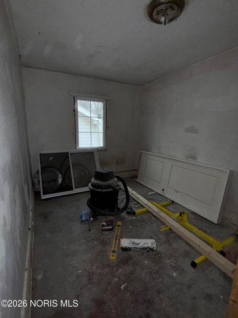 Tiny photo for 2025 Calumet Avenue, Toledo, OH 43607 (MLS # 10003065)