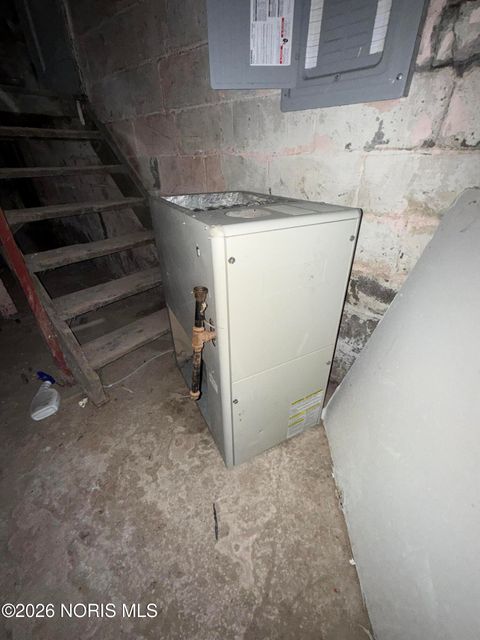 Tiny photo for 2025 Calumet Avenue, Toledo, OH 43607 (MLS # 10003065)