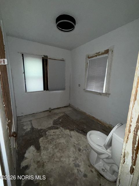 Tiny photo for 2025 Calumet Avenue, Toledo, OH 43607 (MLS # 10003065)