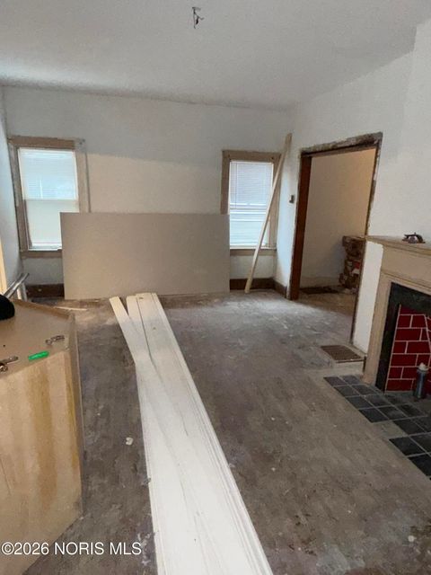 Tiny photo for 2025 Calumet Avenue, Toledo, OH 43607 (MLS # 10003065)