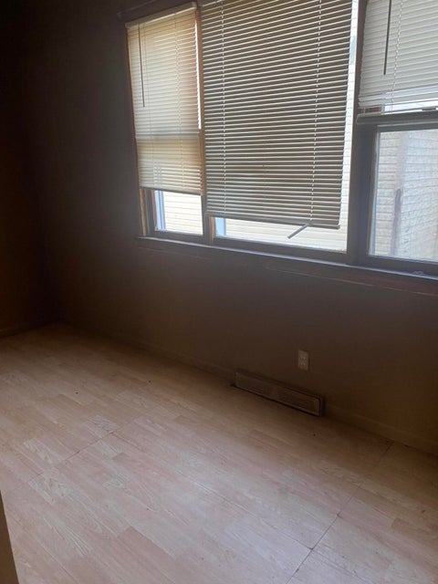Tiny photo for 1238 N Ontario Street, Toledo, OH 43604 (MLS # 10013517)