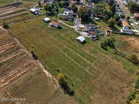 Tiny photo for 140 Hobson Street, Bellevue, OH 44811 (MLS # 10006418)