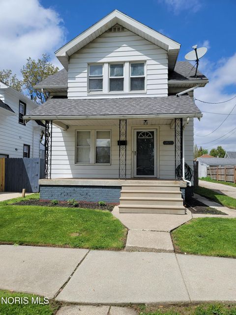 Photo of 2075 Hurd Street, Toledo, OH 43605 (MLS # 10007015)
