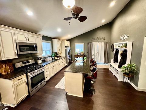 Tiny photo for 228 Garden Street, Napoleon, OH 43545 (MLS # 10005885)