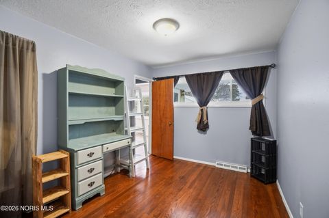 Tiny photo for 1371 Junior Drive, Maumee, OH 43537 (MLS # 10003847)