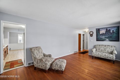 Tiny photo for 1371 Junior Drive, Maumee, OH 43537 (MLS # 10003847)