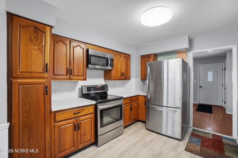 Tiny photo for 1371 Junior Drive, Maumee, OH 43537 (MLS # 10003847)