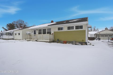 Tiny photo for 1371 Junior Drive, Maumee, OH 43537 (MLS # 10003847)
