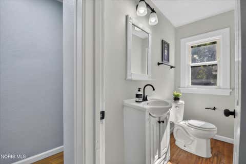 Tiny photo for 2908 Letchworth Parkway, Toledo, OH 43606 (MLS # 10010738)