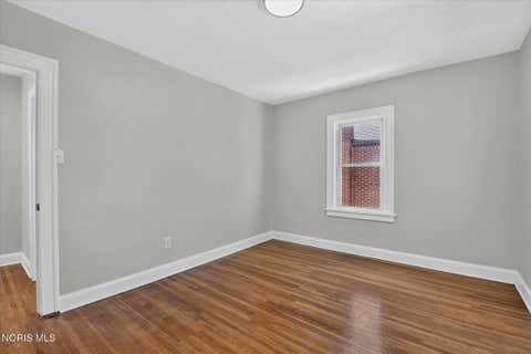 Tiny photo for 2908 Letchworth Parkway, Toledo, OH 43606 (MLS # 10010738)