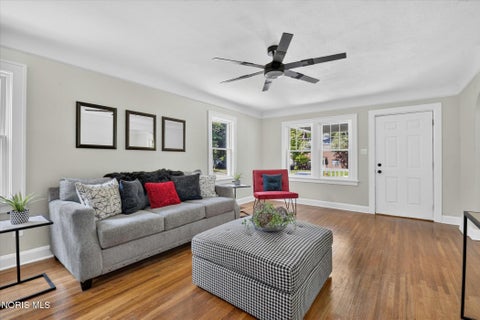 Tiny photo for 2908 Letchworth Parkway, Toledo, OH 43606 (MLS # 10010738)