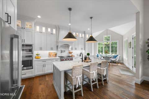 Tiny photo for 5312 Kilburn Road #Sylvania, Oh 43560, Sylvania, OH 43560 (MLS # 10010765)
