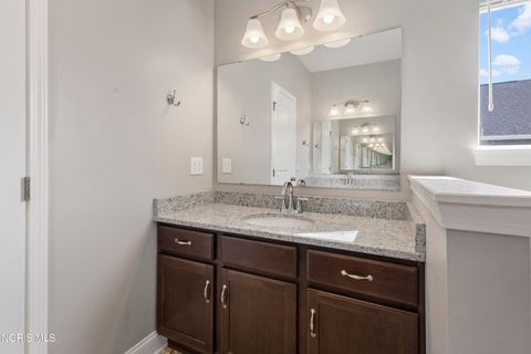 Tiny photo for 4420 Kimball Creek West, Sylvania, OH 43560 (MLS # 10006777)