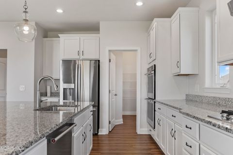 Tiny photo for 4420 Kimball Creek West, Sylvania, OH 43560 (MLS # 10006777)