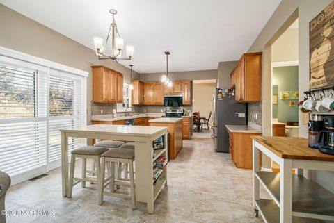 Tiny photo for 7648 Hickory Grove Road, Sylvania, OH 43560 (MLS # 10002798)