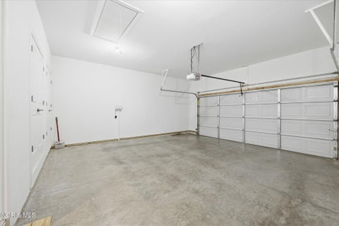 Tiny photo for 3631 N Mccord Road, Toledo, OH 43617 (MLS # 10013856)