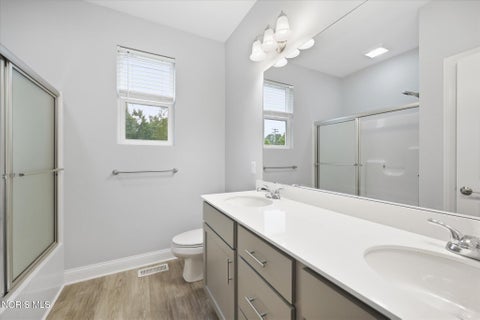 Tiny photo for 3631 N Mccord Road, Toledo, OH 43617 (MLS # 10013856)