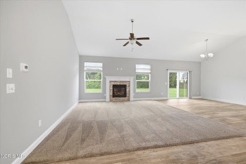 Tiny photo for 3631 N Mccord Road, Toledo, OH 43617 (MLS # 10013856)
