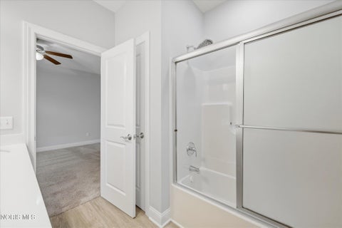 Tiny photo for 3631 N Mccord Road, Toledo, OH 43617 (MLS # 10013856)
