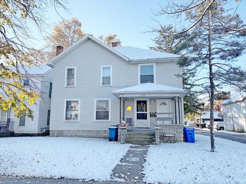Photo of 122 Lehman Avenue, Bowling Green, OH 43402 (MLS # 10001249)
