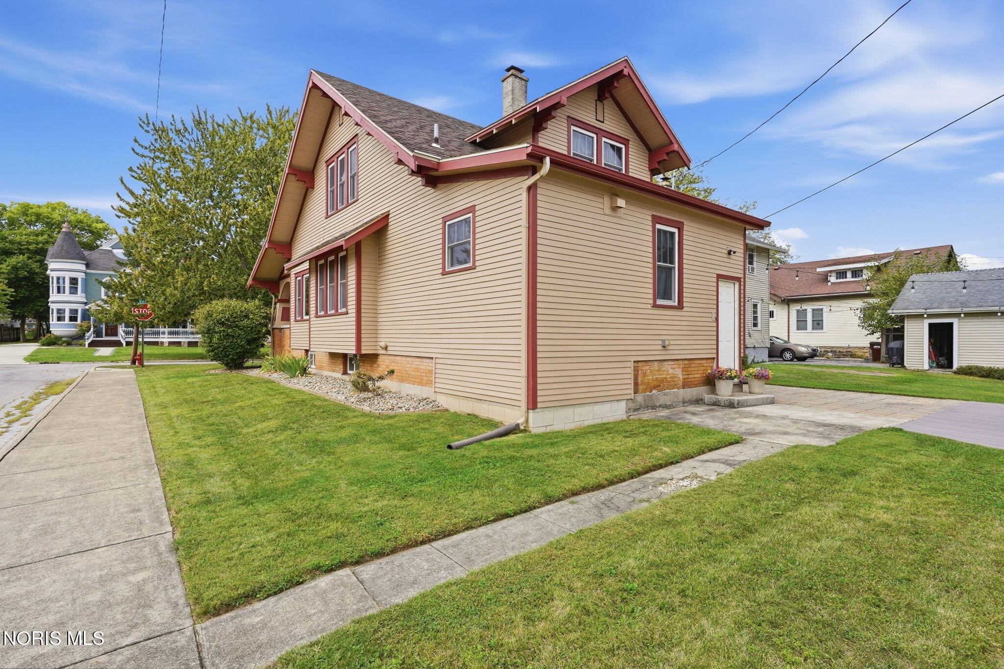 1031 Hurd Avenue