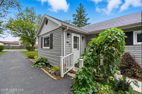 Tiny photo for 107 S High Street, McComb, OH 45858 (MLS # 10000203)