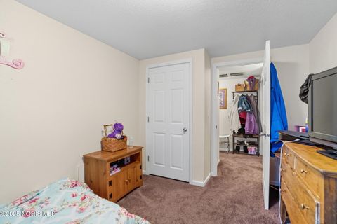 Tiny photo for 107 S High Street, McComb, OH 45858 (MLS # 10000203)