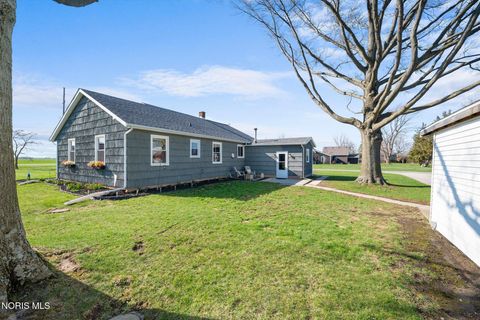 Tiny photo for 23070 Lemoyne Road, Perrysburg, OH 43551 (MLS # 10006087)