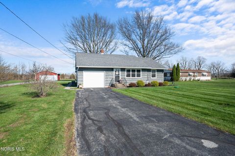 Tiny photo for 23070 Lemoyne Road, Perrysburg, OH 43551 (MLS # 10006087)